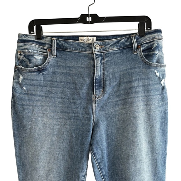 Abercrombie & Fitch Curve Love Super Skinny Jeans 20R High Rise Ankle Distressed - Picture 2 of 16